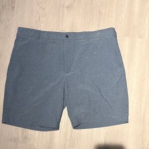 Walter Hagen Men's Flat-Front Stretch Shorts in Slate